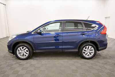 2015 Honda CR-V, $16499. Photo 4