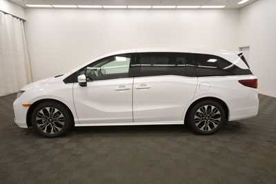 2025 Honda Odyssey, $53085. Photo 4