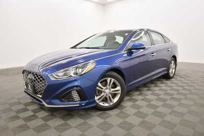 2018 Hyundai Sonata, $15999. Photo 2