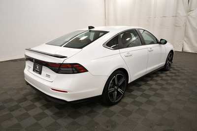 2023 Honda Accord, $27999. Photo 7