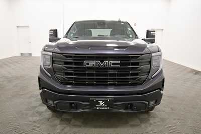 2023 GMC 1500 Crew Cab, $44999. Photo 11