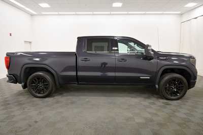 2023 GMC 1500 Crew Cab, $44999. Photo 9