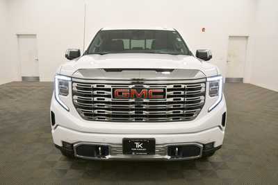 2023 GMC 1500 Crew Cab, $58999. Photo 11