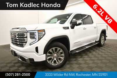 2023 GMC 1500 Crew Cab, $58999. Photo 1