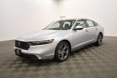 2025 Honda Accord, $36090. Photo 2