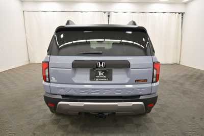 2025 Honda Passport, $46905. Photo 6