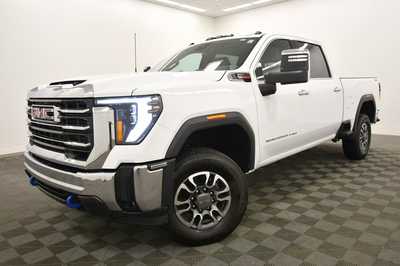 2024 GMC 3500 Crew Cab, $71999. Photo 2