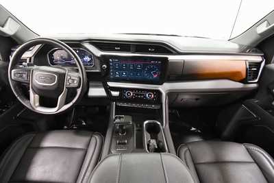 2023 GMC 1500 Crew Cab, $56999. Photo 3