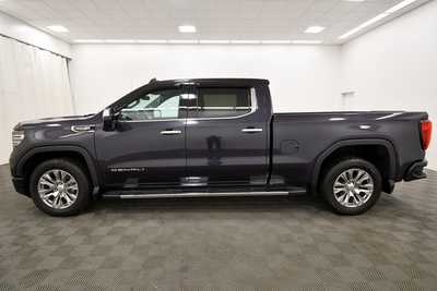 2023 GMC 1500 Crew Cab, $56999. Photo 4