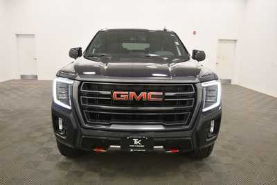 2022 GMC Yukon XL, $61199. Photo 11
