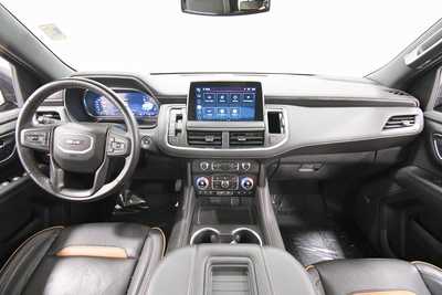 2022 GMC Yukon XL, $61199. Photo 3