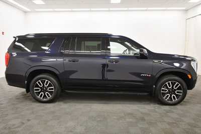 2022 GMC Yukon XL, $61199. Photo 9