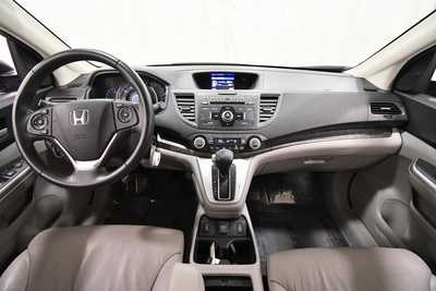 2014 Honda CR-V, $13818. Photo 3