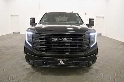 2024 GMC 1500 Crew Cab, $53999. Photo 11