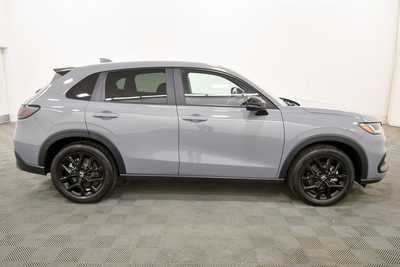 2023 Honda HR-V, $27999. Photo 8
