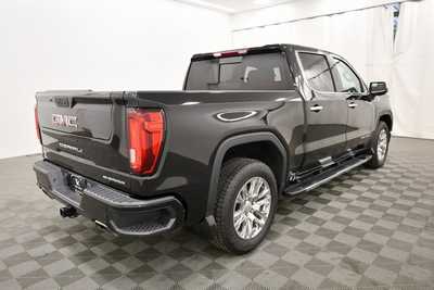 2021 GMC 1500 Crew Cab, $46999. Photo 8