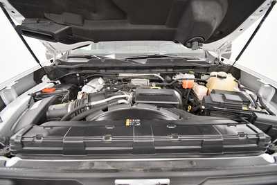 2021 Chevrolet 2500 Crew Cab, $40999. Photo 12