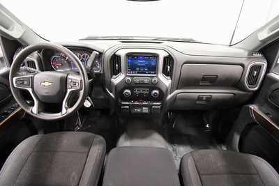 2021 Chevrolet 2500 Crew Cab, $40999. Photo 3