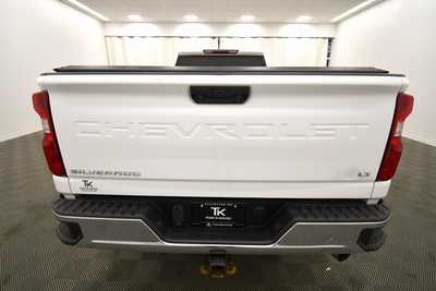2021 Chevrolet 2500 Crew Cab, $40999. Photo 6
