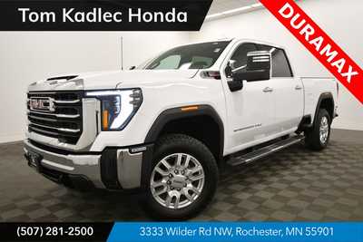 2024 GMC 2500 Crew Cab, $69999. Photo 1