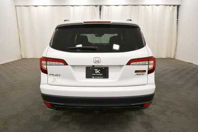 2022 Honda Pilot, $33999. Photo 6