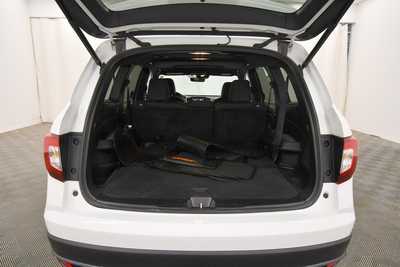2022 Honda Pilot, $33999. Photo 7