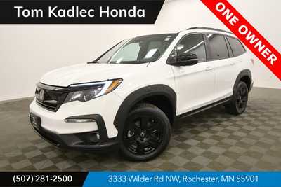 2022 Honda Pilot, $33999. Photo 1