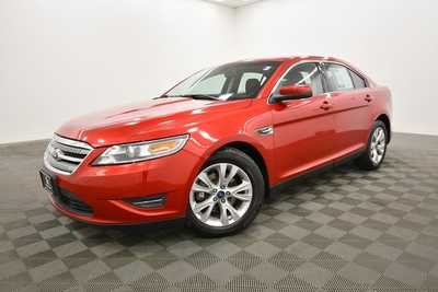2012 Ford Taurus, $7999. Photo 2