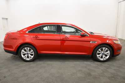 2012 Ford Taurus, $7999. Photo 8