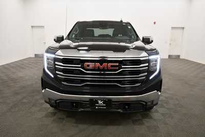 2023 GMC 1500 Crew Cab, $47499. Photo 11