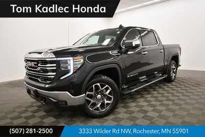 2023 GMC 1500 Crew Cab, $47499. Photo 1