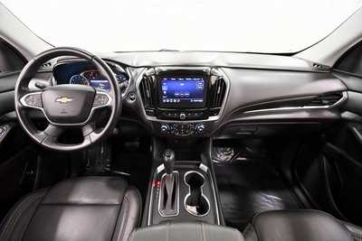 2020 Chevrolet Traverse, $27999. Photo 3
