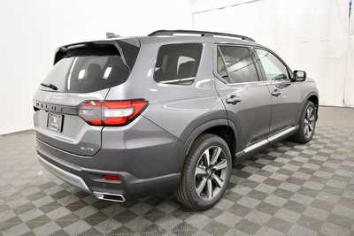2025 Honda Pilot, $52499. Photo 7