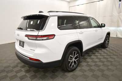 2024 Jeep Grand Cherokee L, $38923. Photo 8