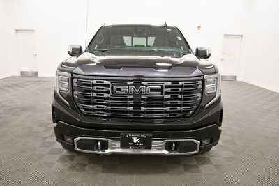 2023 GMC 1500 Crew Cab, $65999. Photo 11
