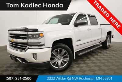 2017 Chevrolet 1500 Crew Cab, $30999. Photo 1