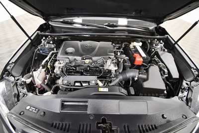 2019 Toyota Camry, $22999. Photo 11