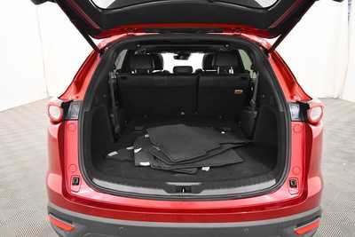 2023 Mazda CX-9, $29999. Photo 7