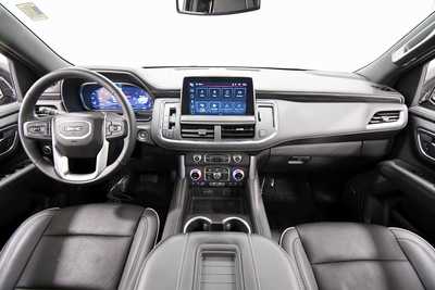2023 GMC Yukon XL, $65999. Photo 3