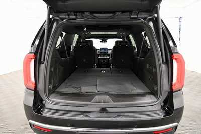 2023 GMC Yukon XL, $65999. Photo 7