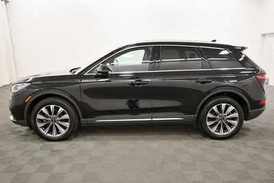 2022 Lincoln Corsair, $33999. Photo 4