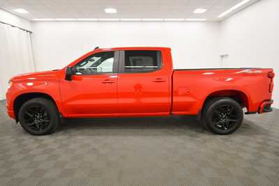 2022 Chevrolet 1500 Crew Cab, $38999. Photo 4