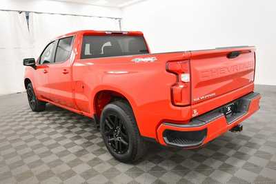 2022 Chevrolet 1500 Crew Cab, $38999. Photo 5