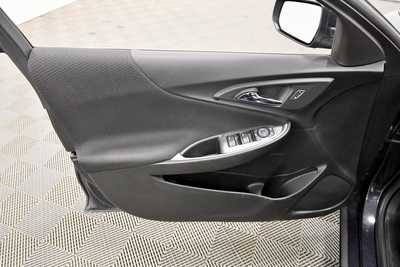 2023 Chevrolet Malibu, $19999. Photo 12