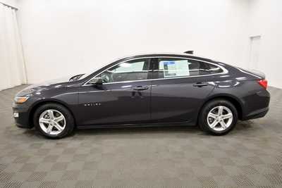2023 Chevrolet Malibu, $19999. Photo 4