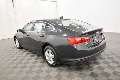 2023 Chevrolet Malibu, $19999. Photo 5