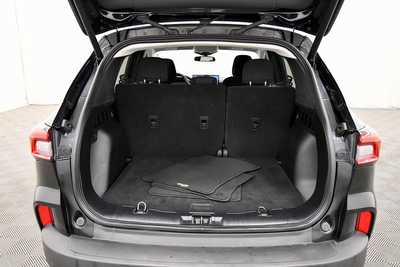 2023 Ford Escape, $22999. Photo 7