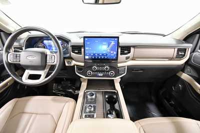2024 Ford Expedition, $59999. Photo 3