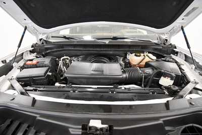 2022 Chevrolet Suburban, $57999. Photo 12