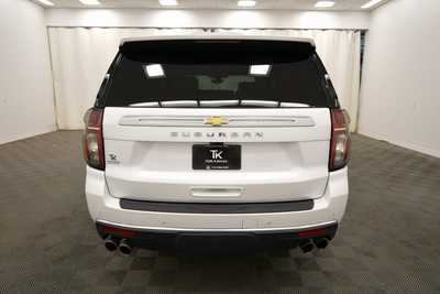 2022 Chevrolet Suburban, $57999. Photo 6